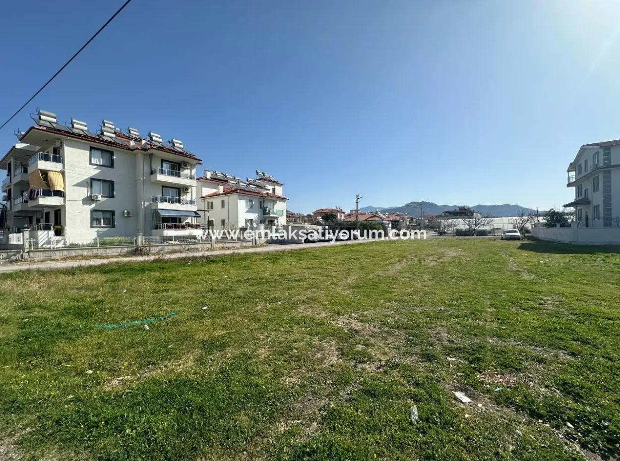 Karaburunda 402M2+404M2 3 Kat İmarlı Arsalar Satılı​k