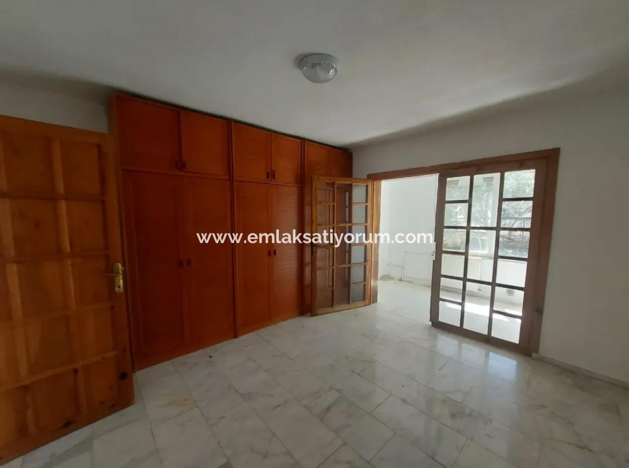 Muğla Dalyanda 400 M2 Müstakil Arsada Göl Ve Doga Manzaralı Mesken Satılık