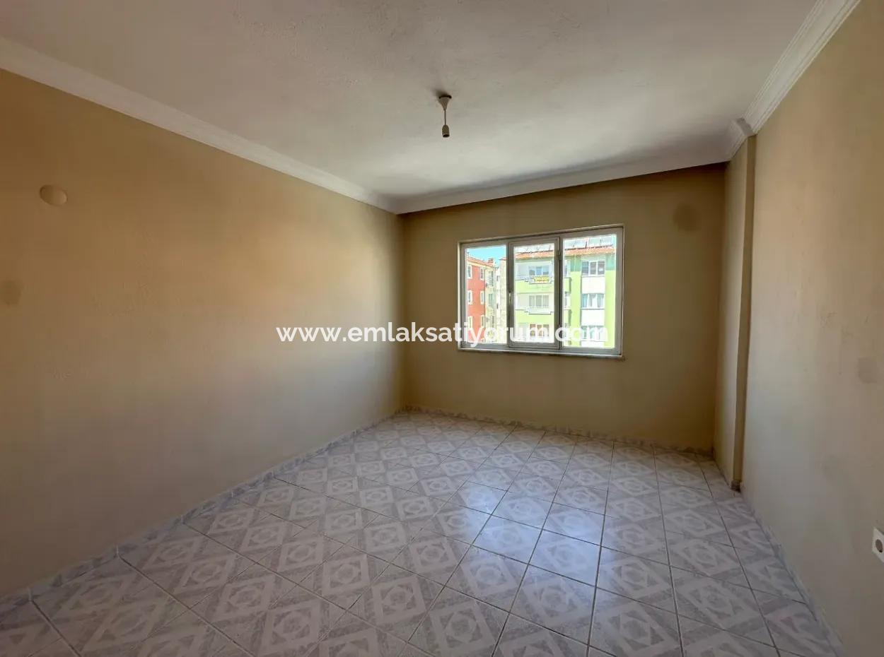 Ortaca Merkezde 3+1 Kapalı Mutfak Daire Kiralık