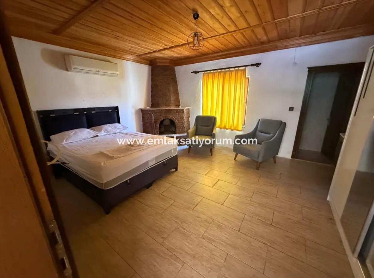 Muğla Ortaca Dalyan'da Kiralık Restaurant Ve 3+1 Havuzlu Müstakil Ev