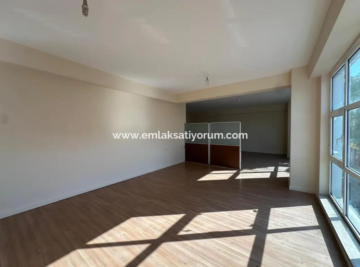 Ortaca Merkez De Plaza Da Satılık İşyeri