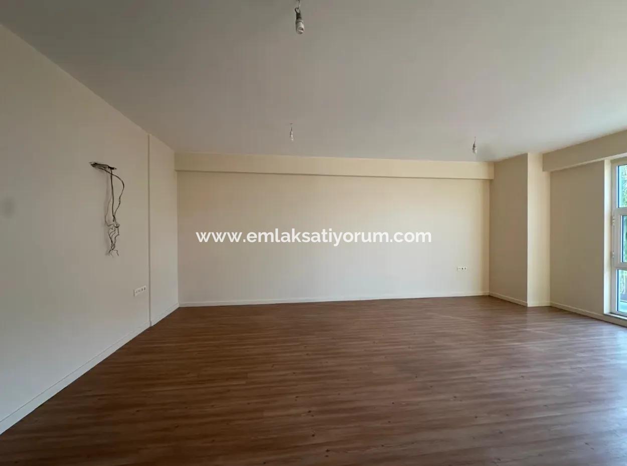 Ortaca Merkez De Plaza Da Satılık İşyeri