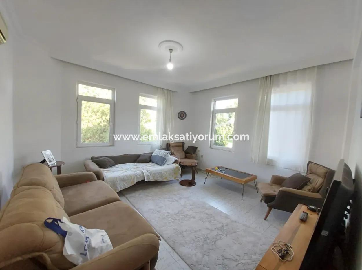 Muğla Dalyan Merkezde, 2+1 Eşyasız Daire Kiralık