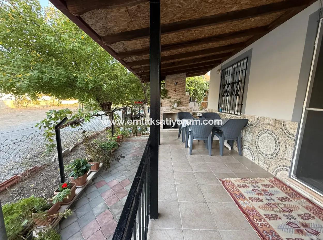 Ortacada Dalyan Yoluna Sıfır Müstakil 2,5 Katlı Bina Satılık.