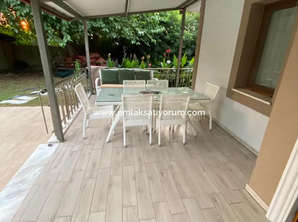 Ortaca Ekşiliyurt Yüzme Havuzlu 700 M2 Arsada 2+1 Eşyalı Daire Kiralık