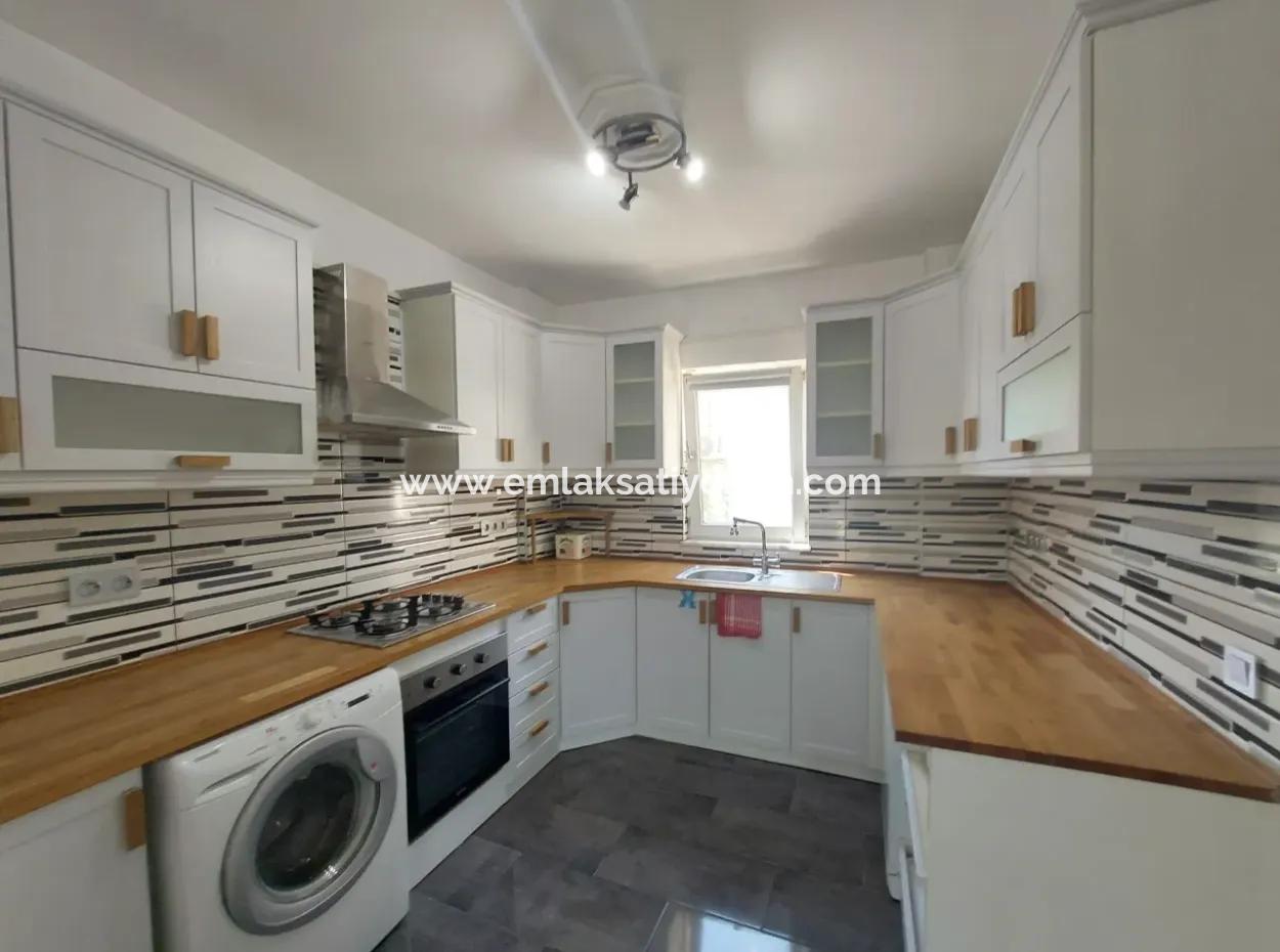 Dalyan’da  Müstakil Yüzme Havuzlu Eşyalı 3+1 Kış Balkonu Villa Kiralık