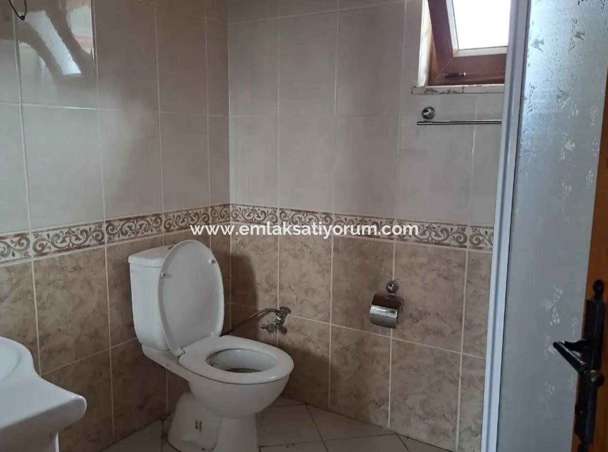 Muğla Ortaca Dalyan 1+1  Eşyasız Yüzme Havuzlu Çatı Katı Daire Yıllık Kiralık