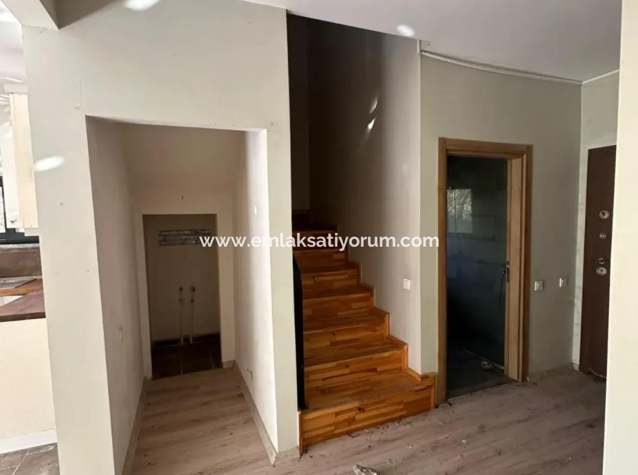 Ortaca Yeşilyurt Da 12 000 M2 Tarla Satılık