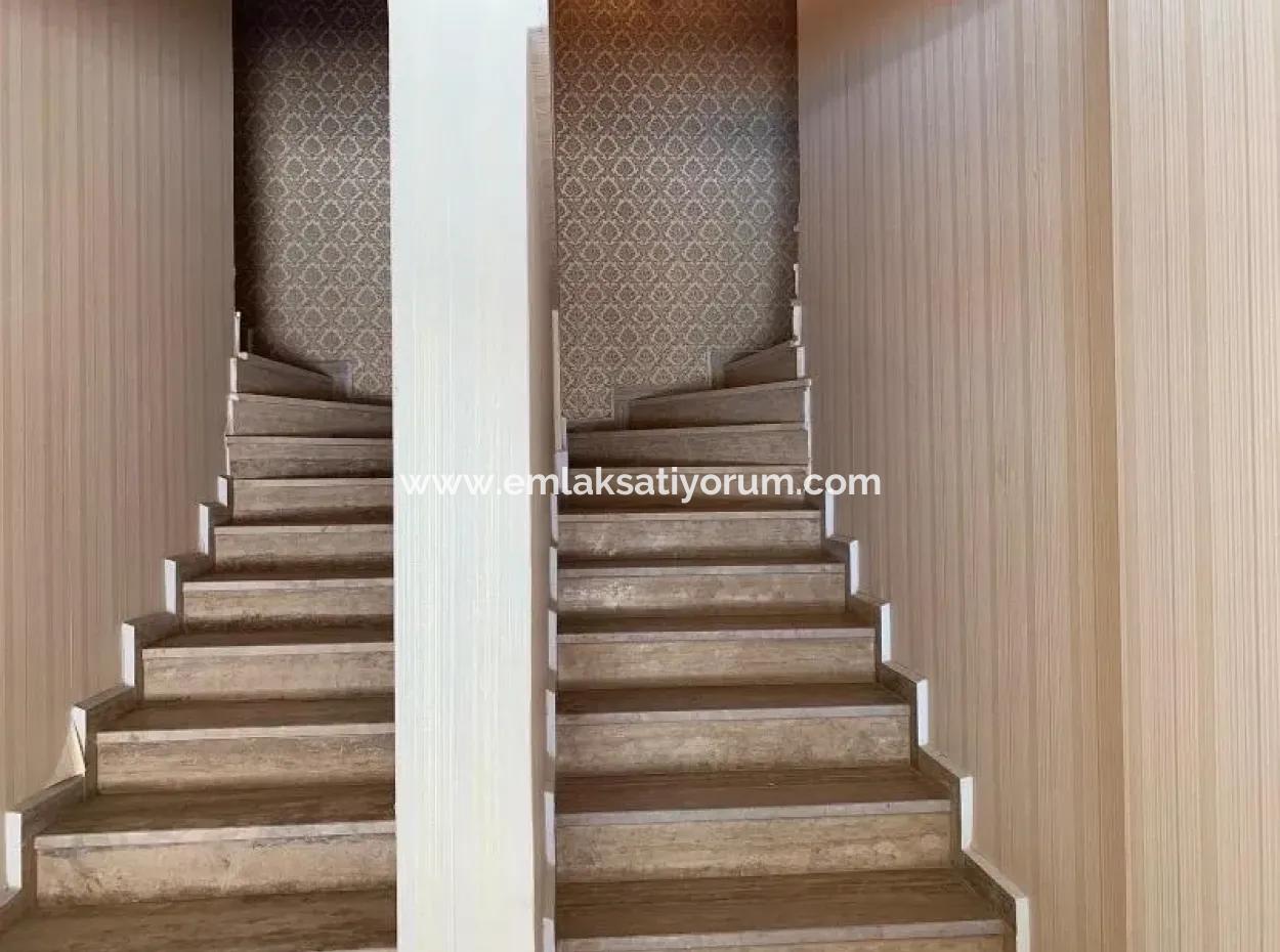 Dalyanda Satılık Kanala Sıfır Çatı Dubleks