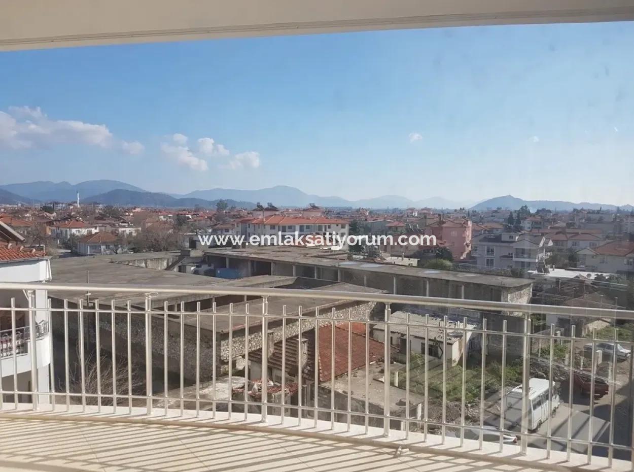 Ortaca Da Satılık Temiz Ve Kullanışlı Daire