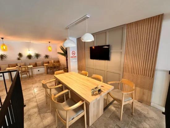 Ortacanın En İşlek Caddesinde Devren Kiralık Lüks Kafe.