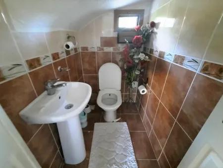 Dalyanda Satılık Yüzme Havuzlu Müstakil Eşyalı Villa