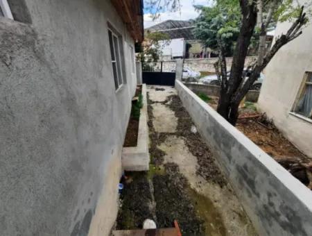 Denizli Acıpayam Olukbaşı Köyünde Yola Sıfır Satılık Köy Evi Araç  Veya Emlak Takas Olabilir