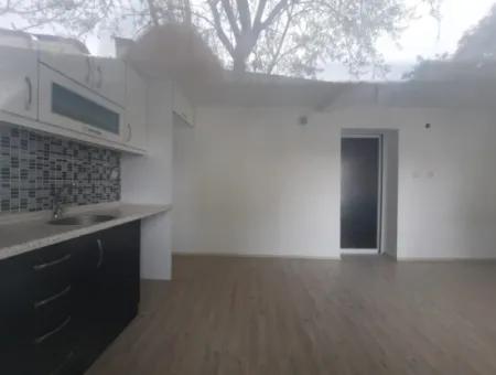 Denizli Acıpayam Olukbaşı Köyünde Yola Sıfır Satılık Köy Evi Araç  Veya Emlak Takas Olabilir