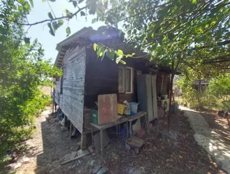 Ortaca Eskiköyde 2.500M2 Hazine Arazisinde Numaratajı Olan Bina İle Devren Satılık