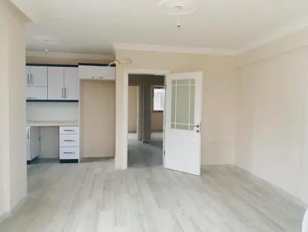 Dalamanda Kiralık Yüzme Havuzlu Sıfır Daire