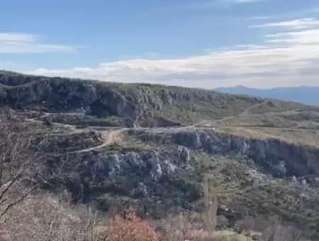 Mugla Menteşe Zeytinköy De 200 M2 Konut İmarlı  406 M2  Arsa Satılık