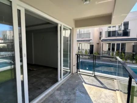 Ortaca Karaburunda  Site İçi 3+1 Havuzlu Daire Kiralık