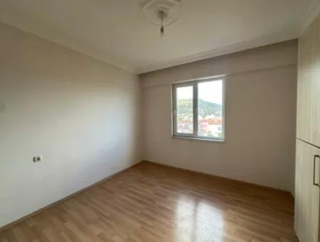 Ortaca Da 2+1 Kapalı Salon Ve Mutfak Daire Satılık