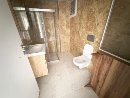 Muğla Ortaca Merkezde Yüzme Havuzlu Sıfır 3 Katlı Binanın Orta Katında  Bulunan 2+1 Daire Satılık